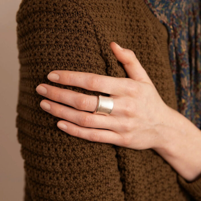 Anillo Grande plateado hermes