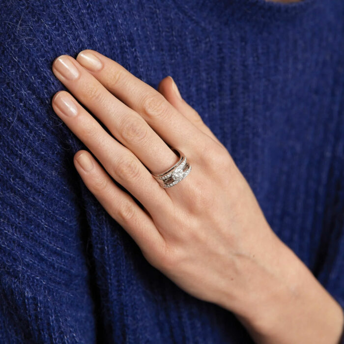 anillo dinh van mujer