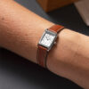 reloj elegante mujer